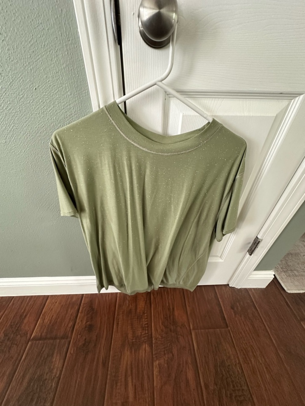 Lululemon Women’s Relaxed Crewneck Top in Olive Green